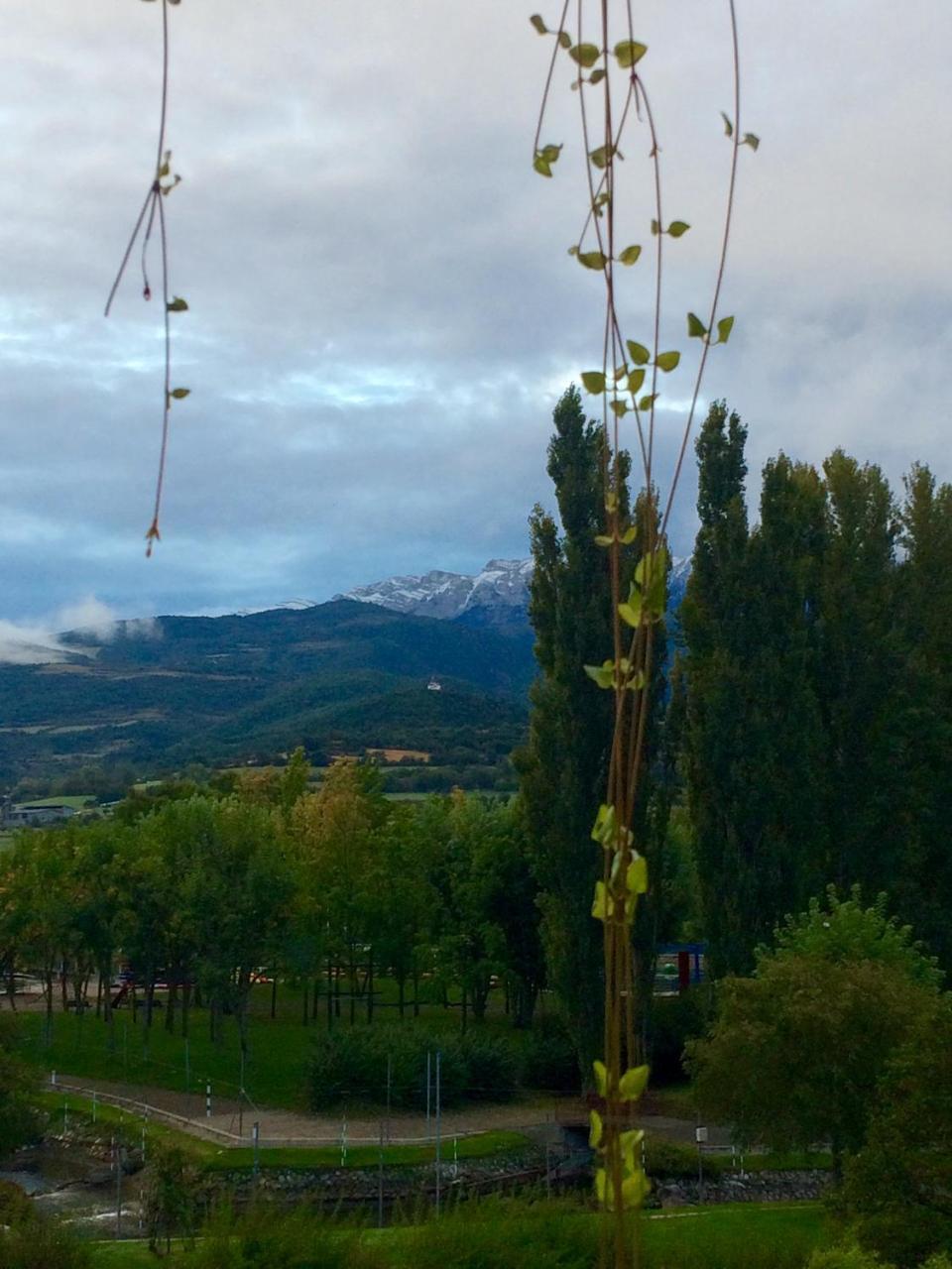 Casa Catharina Bed & Breakfast La Seu d'Urgell Luaran gambar